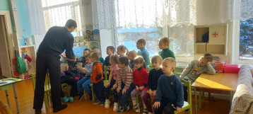Профилактическая беседа с детьми по основам безопасности Профилактическая беседа с детьми по основам безопасности.